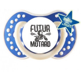 Tétine bébé futur motard